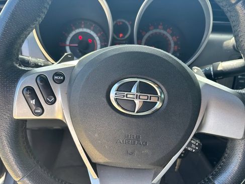 Used 2015 Scion tC FWD image 18