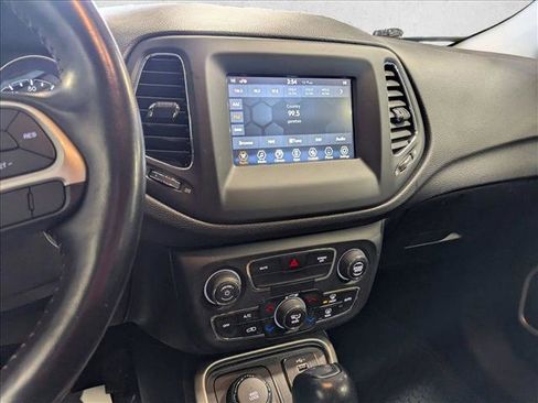 Used 2021 Jeep Compass Latitude w/ Convenience Group image 14