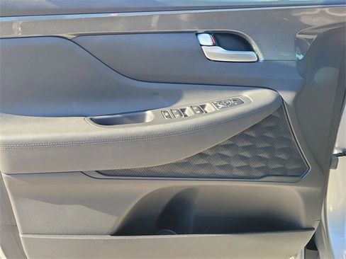 Used 2023 Hyundai Santa Fe SEL image 8