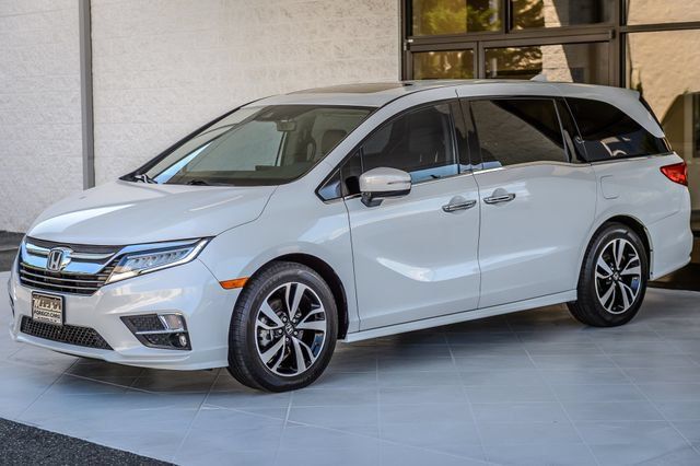 Used 2020 Honda Odyssey Elite image 6