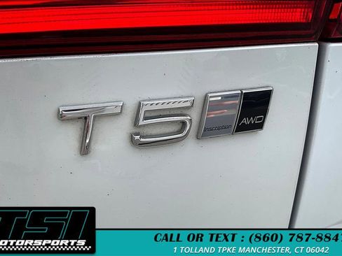 Used 2019 Volvo XC60 T5 Inscription w/ Protection Package Premier image 8