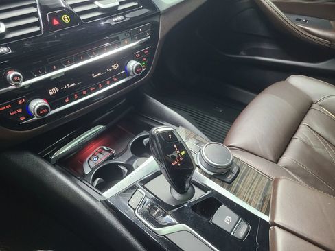 Used 2019 BMW 540i xDrive w/ Convenience Package AWD/4WD image 27