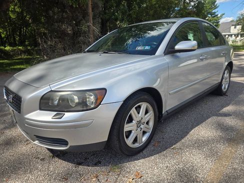 Used 2006 Volvo S40 2.4i FWD image 2