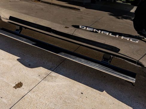 Used 2024 GMC Sierra 3500 Denali Ultimate image 13