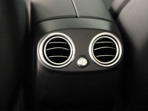 Used 2022 Mercedes-Benz GLC 300 image 22