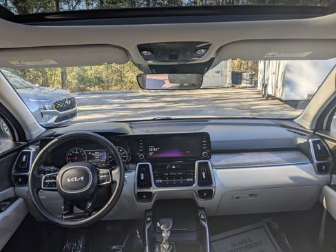 Used 2022 Kia Sorento X-Line EX image 13