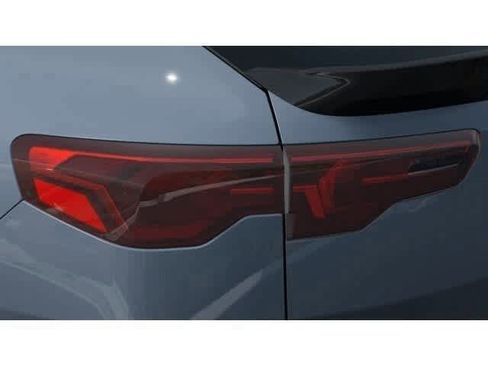New 2025 BMW X2 xDrive28i w/ Technology Package image 8