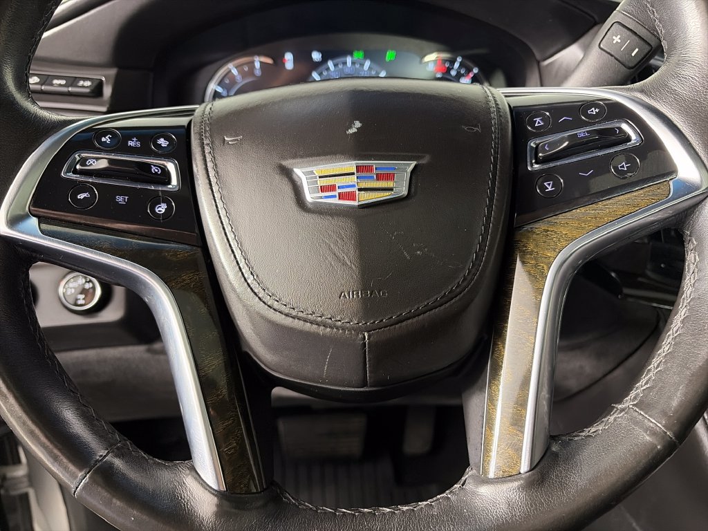 Used 2016 Cadillac Escalade Platinum AWD/4WD image 16