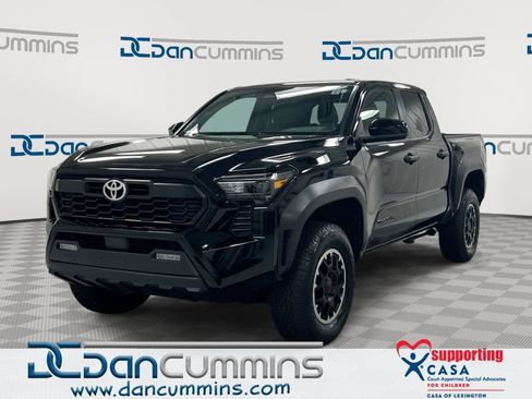 Used 2024 Toyota Tacoma TRD Off-Road AWD/4WD image 1