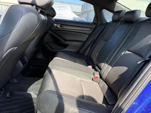 Used 2019 Honda Accord Sport image 11