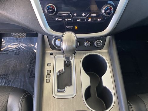 Used 2017 Nissan Murano Platinum w/ Platinum Technology Package AWD/4WD image 9