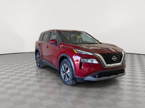 Certified 2022 Nissan Rogue SV image 2