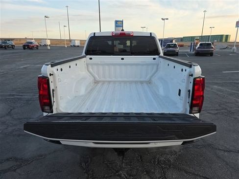 Certified 2023 Chevrolet Colorado LT w/ LT Convenience Package II AWD/4WD image 22