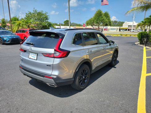 Used 2024 Honda CR-V Sport-L image 6