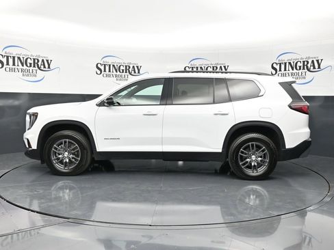 Used 2025 GMC Acadia Elevation FWD image 5