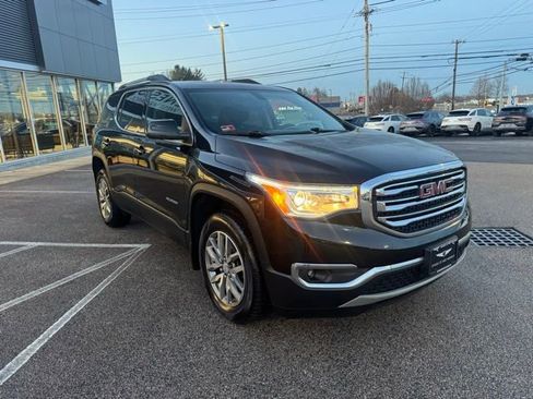 Used 2019 GMC Acadia SLE w/ Driver Alert Package I image 17