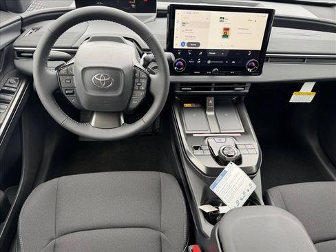 New 2026 Toyota C-HR AWD/4WD image 10