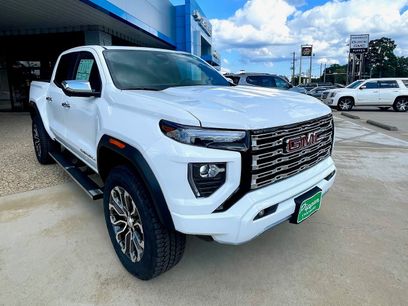 New 2026 GMC Canyon Denali