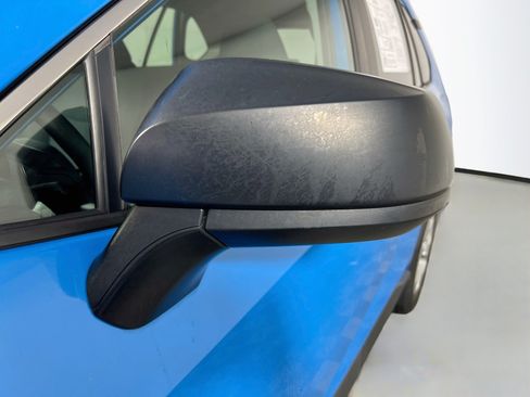 Used 2019 Toyota RAV4 LE FWD image 13