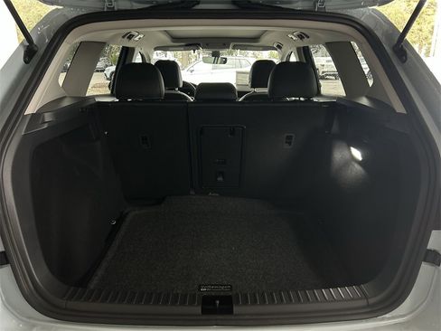 New 2026 Volkswagen Taos SE image 41