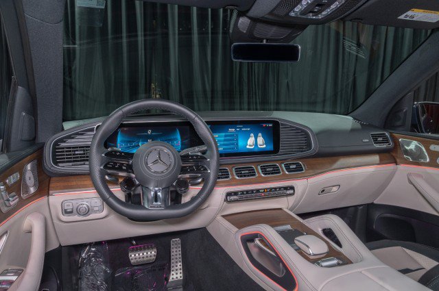 New 2026 Mercedes-Benz GLE 53 AMG 4MATIC image 19