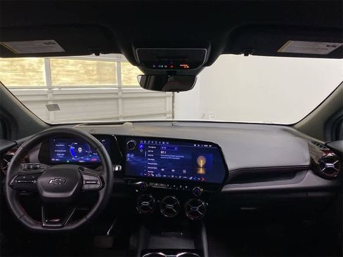 Used 2024 Chevrolet Blazer EV RS image 14
