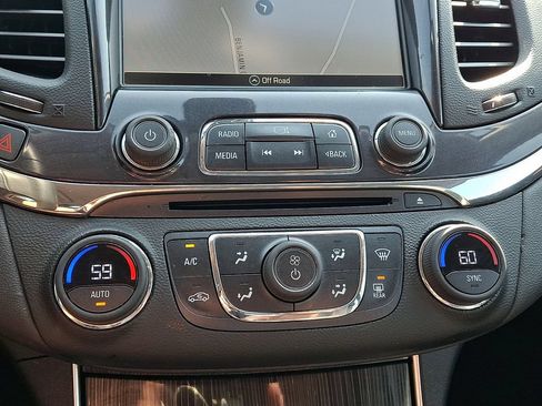 Used 2020 Chevrolet Impala Premier FWD image 19