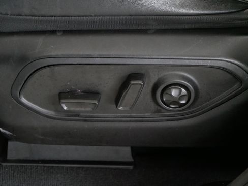 Used 2022 Jeep Grand Cherokee Altitude image 20