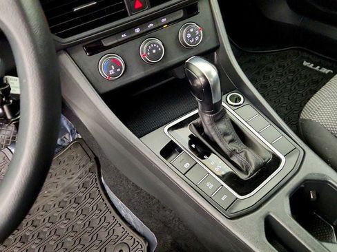 Used 2020 Volkswagen Jetta S w/ Driver Assistance Package FWD image 16