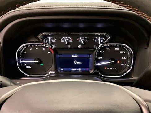 Used 2021 GMC Sierra 1500 AT4 image 24