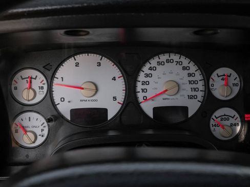 Used 2003 Dodge Ram 2500 Truck SLT image 16