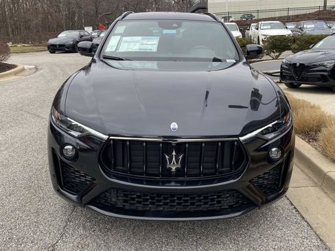 New 2024 Maserati Levante Modena Ultima image 3