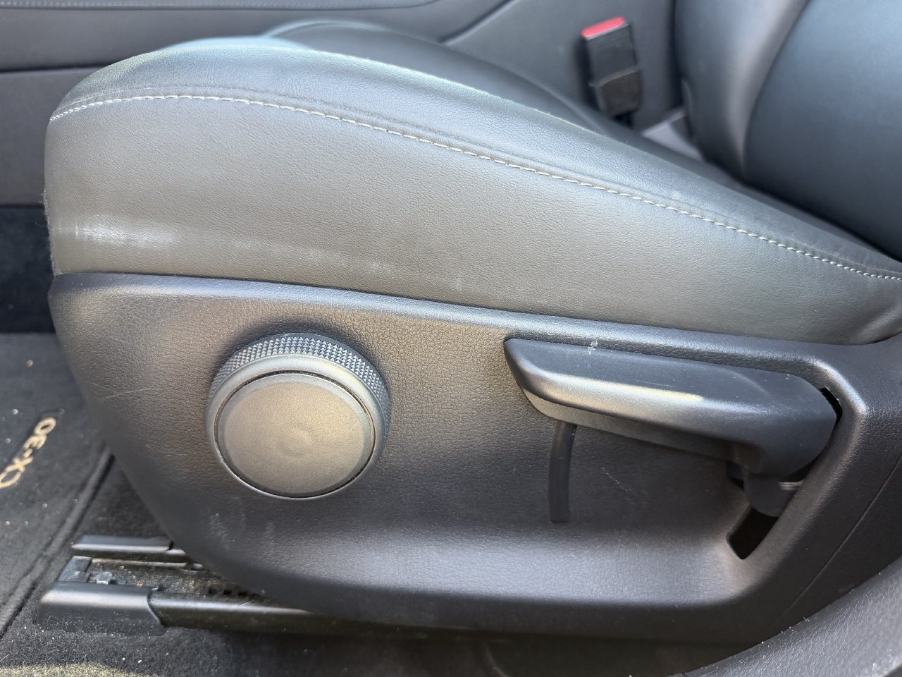 Used 2024 MAZDA CX-30 AWD 2.5 S w/ Select Sport Pkg image 22