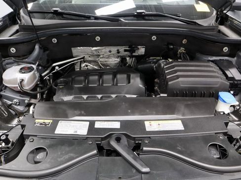 Used 2024 Volkswagen Atlas Cross Sport SEL Premium R-Line AWD/4WD image 18