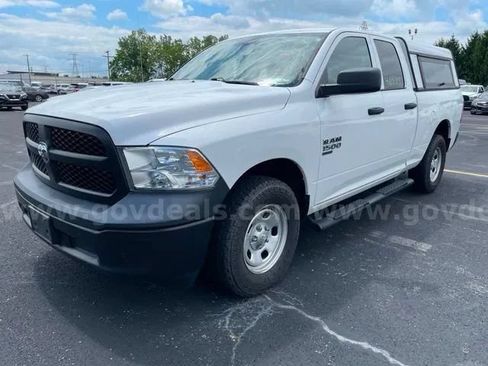 Used 2019 RAM 1500 Tradesman AWD/4WD image 4