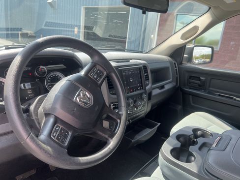 Used 2019 RAM 1500 Tradesman w/ Chrome Plus Package image 10