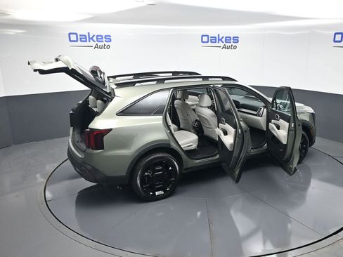 New 2025 Kia Sorento SX AWD/4WD image 62