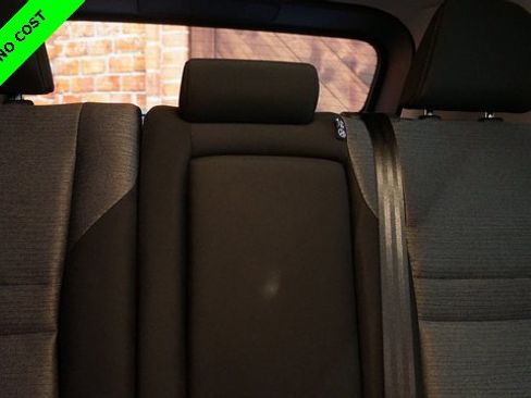 Certified 2022 Nissan Rogue S image 55