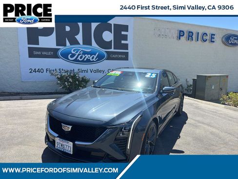 Used 2025 Cadillac CT5 Sport RWD image 1