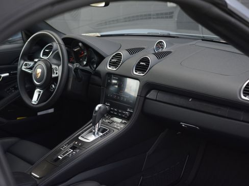 Certified 2024 Porsche 718 Boxster GTS RWD image 27