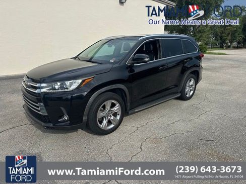 Used 2019 Toyota Highlander Limited FWD image 1