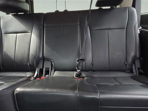 Used 2022 Ford Expedition Max XLT image 13