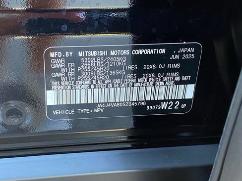 Used 2025 Mitsubishi Outlander SE AWD/4WD image 34