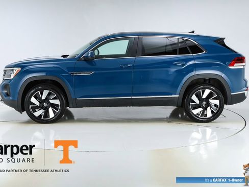 Used 2025 Volkswagen Atlas Cross Sport SEL AWD/4WD image 41