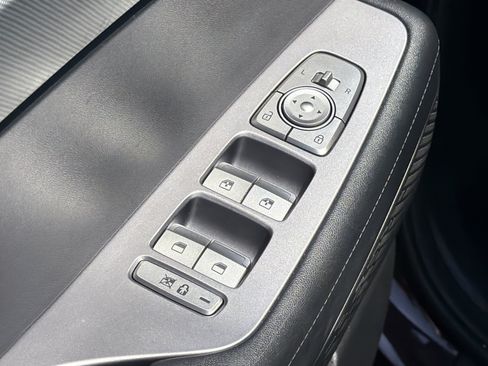 Used 2025 Hyundai Palisade SEL FWD image 25