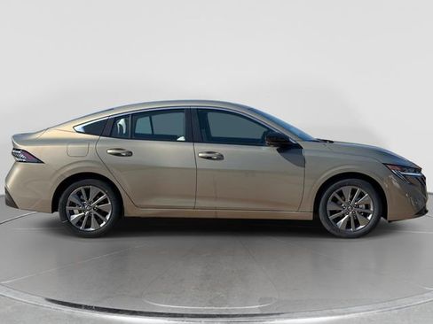 New 2026 Nissan Sentra SL w/ Floor Mat Package FWD image 2
