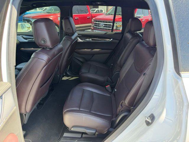 Used 2020 Cadillac XT6 Premium Luxury FWD image 21