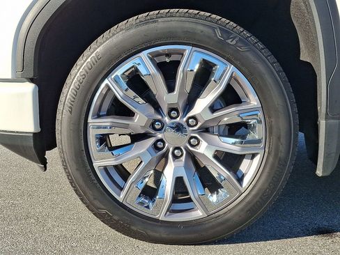 Used 2024 GMC Sierra 1500 Denali w/ Denali Reserve Package image 8