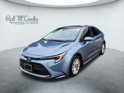 Used 2025 Toyota Corolla XLE