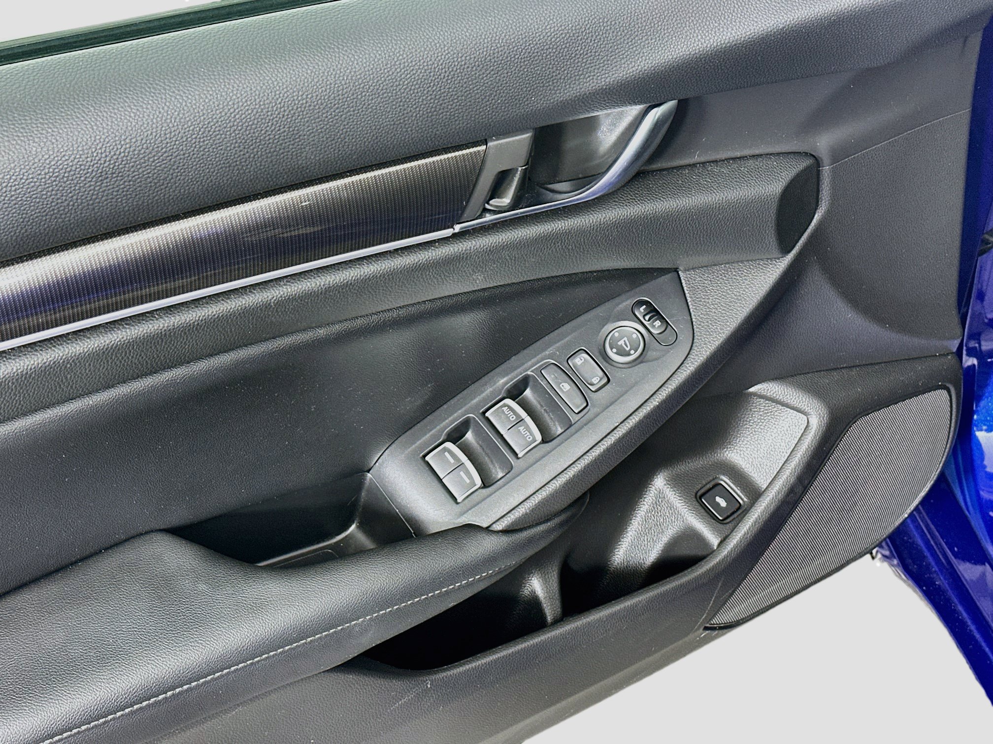 Used 2021 Honda Accord Sport image 15